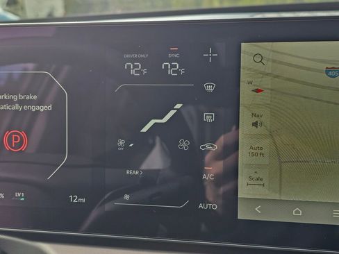 New 2026 Kia EV9 Land image 16