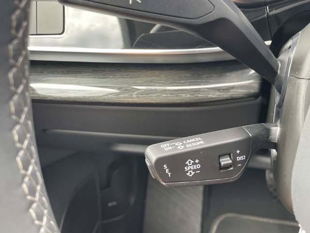Certified 2025 Audi Q7 3.0T Premium Plus AWD/4WD image 25