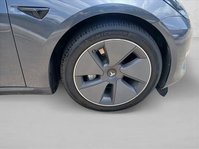 Used 2023 Tesla Model 3 Standard Range RWD image 14