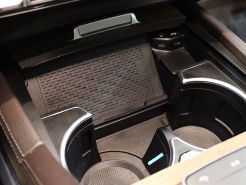 Used 2021 Mercedes-Benz GLS 450 4MATIC image 31