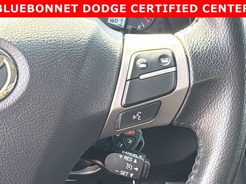 Used 2010 Toyota Camry image 22