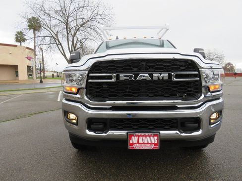New 2024 RAM 3500 Tradesman image 7
