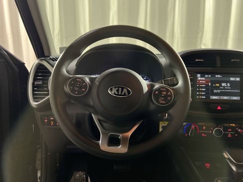 Used 2021 Kia Soul S image 20
