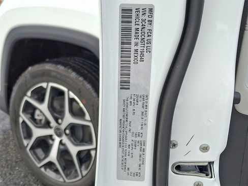 New 2026 Jeep Compass Limited image 10