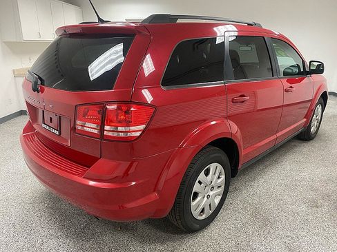 Used 2016 Dodge Journey SE w/ Flexible Seating Group image 5