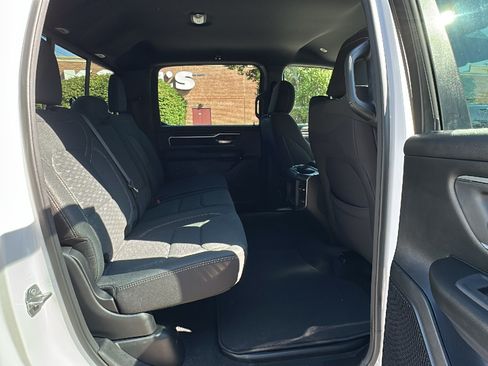 Used 2025 RAM 1500 Big Horn AWD/4WD image 25