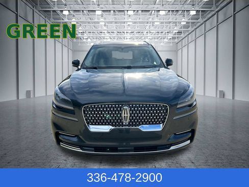 Certified 2024 Lincoln Aviator Reserve w/ Equipment Group 201A AWD/4WD image 10