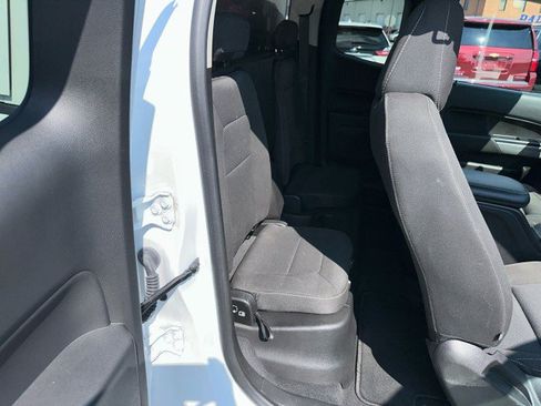 Used 2022 Chevrolet Colorado LT w/ Safety Package RWD image 26