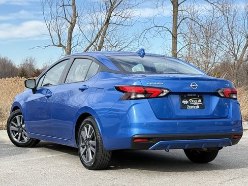 Certified 2023 Nissan Versa SV image 6