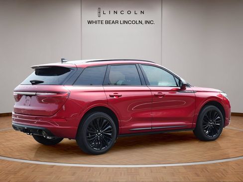Certified 2024 Lincoln Corsair Reserve w/ Equipment Group 201A AWD/4WD image 5