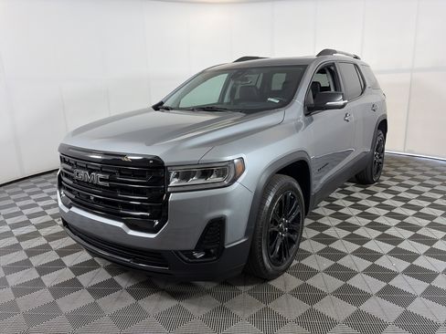 Used 2023 GMC Acadia SLT w/ Elevation Edition AWD/4WD image 3