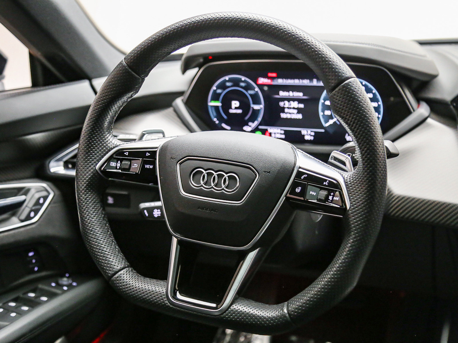 Certified 2023 Audi e-tron GT Prestige AWD/4WD image 16