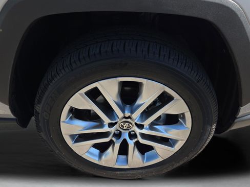 Certified 2025 Toyota RAV4 XLE Premium image 20