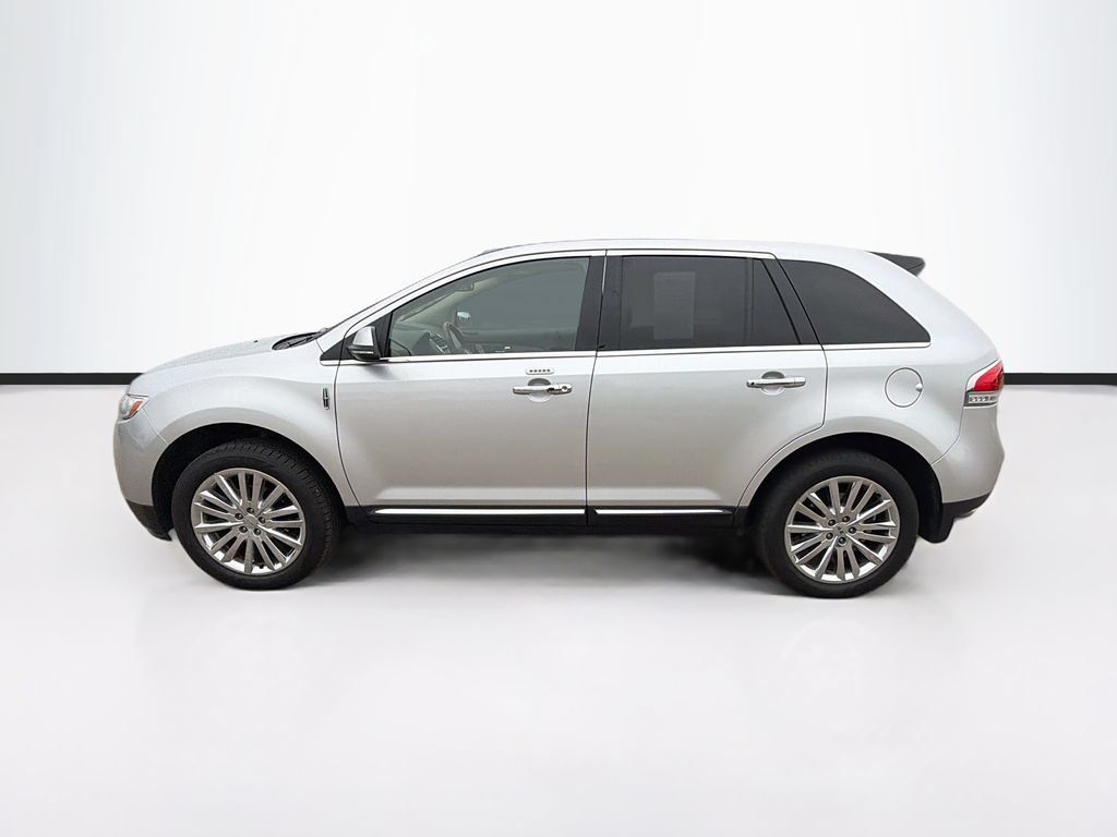 Used 2015 Lincoln MKX AWD w/ Equipment Group 102A image 8