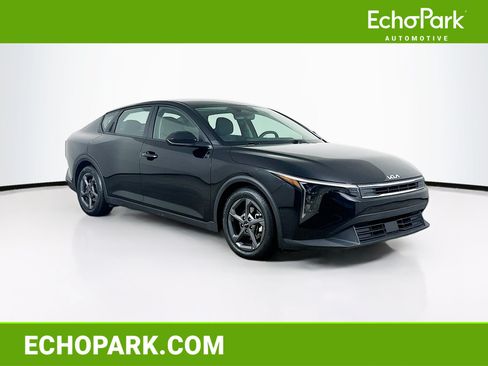 Used 2025 Kia K4 FWD image 1