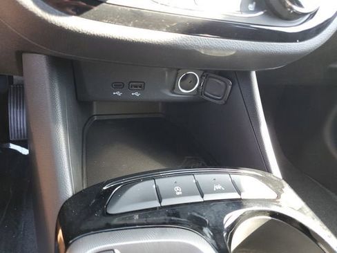 New 2026 Buick Envista Sport Touring w/ Convenience I Package FWD image 23