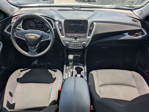 Used 2024 Chevrolet Malibu LT FWD image 14