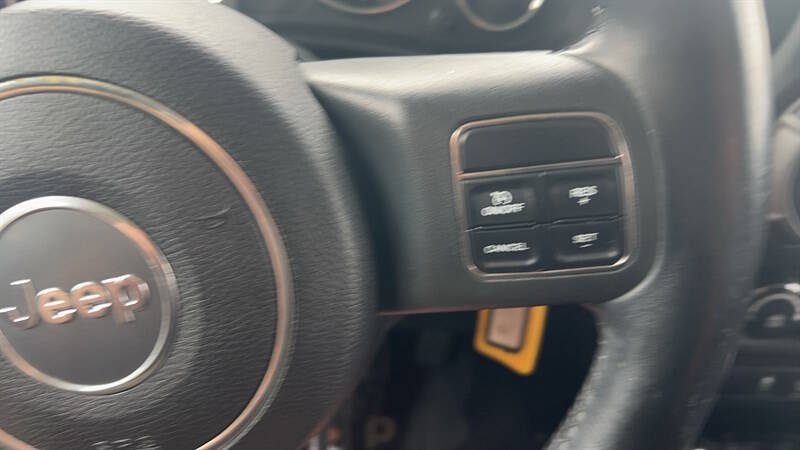 Used 2013 Jeep Wrangler Unlimited Sport AWD/4WD image 23