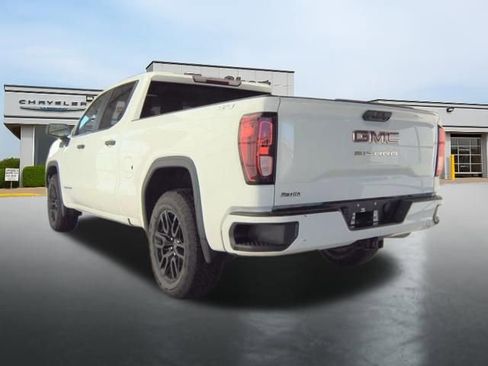 Used 2024 GMC Sierra 1500 Pro w/ Graphite Edition AWD/4WD image 8