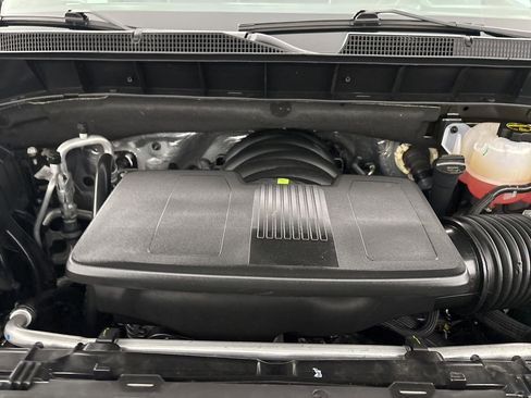 Used 2025 Chevrolet Silverado 1500 High Country w/ Technology Package image 31