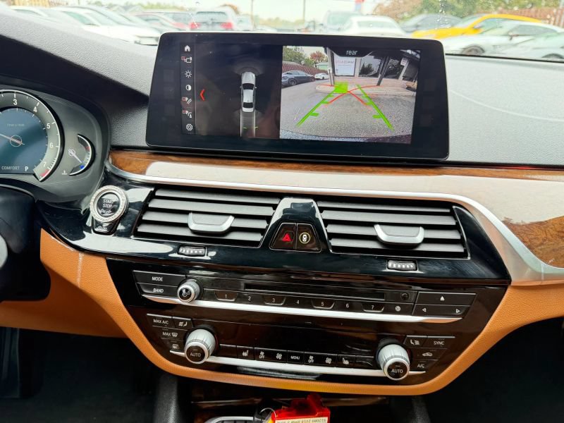 Used 2018 BMW 530i xDrive AWD/4WD image 23