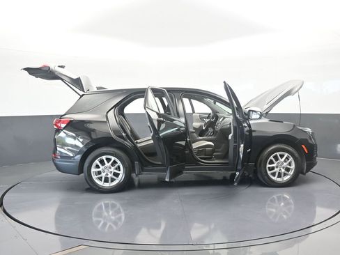 Used 2024 Chevrolet Equinox LS w/ Driver Confidence II Package image 68