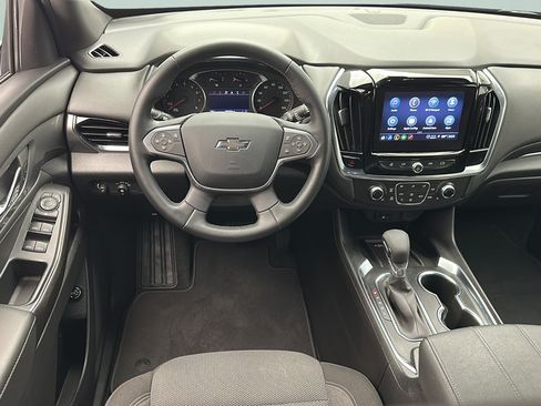Used 2023 Chevrolet Traverse LT w/ Midnight/Sport Edition AWD/4WD image 11