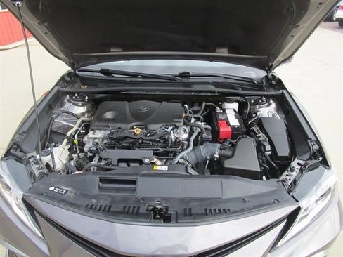 Used 2023 Toyota Camry LE image 41