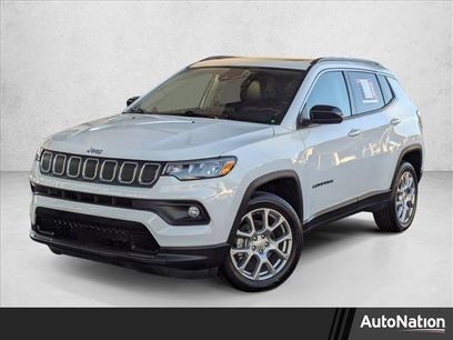 Used 2022 Jeep Compass Latitude w/ Sun and Sound Group