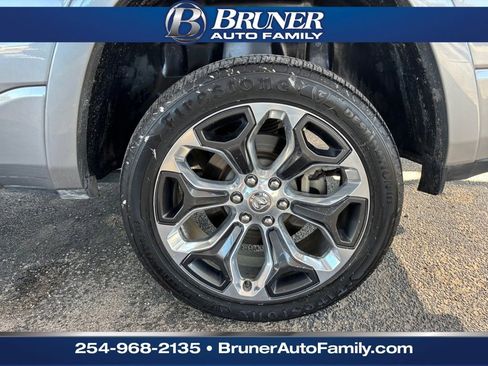 Used 2020 RAM 1500 Limited image 8