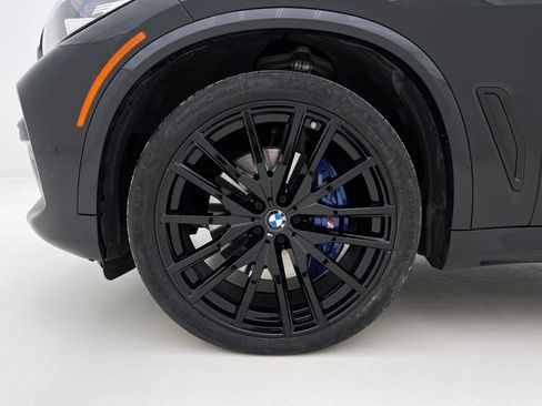 Certified 2022 BMW X5 xDrive40i w/ M Sport Package image 29