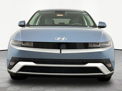New 2026 Hyundai Ioniq 5 SE AWD/4WD image 2