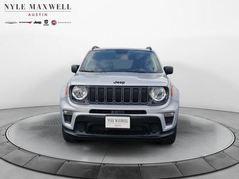 Used 2019 Jeep Renegade Sport w/ Sport Appearance Group AWD/4WD image 18