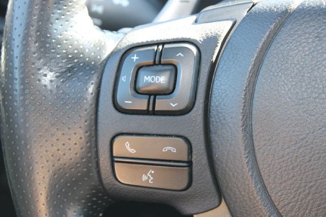 Used 2023 Lexus IS 350 F Sport w/ Accessory Package 2 RWD image 18