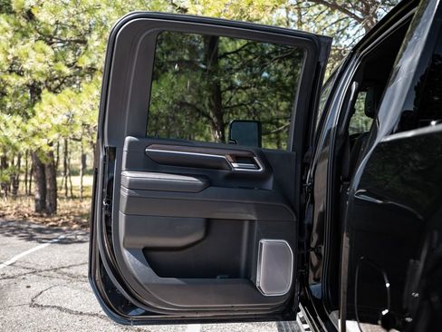 Used 2024 Chevrolet Silverado 3500 High Country w/ High Country Premium Package AWD/4WD image 25