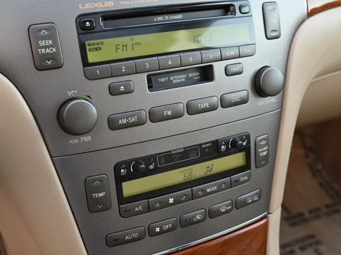 Used 2005 Lexus ES 330 image 26