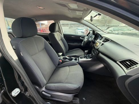 Used 2017 Nissan Sentra SV FWD image 14
