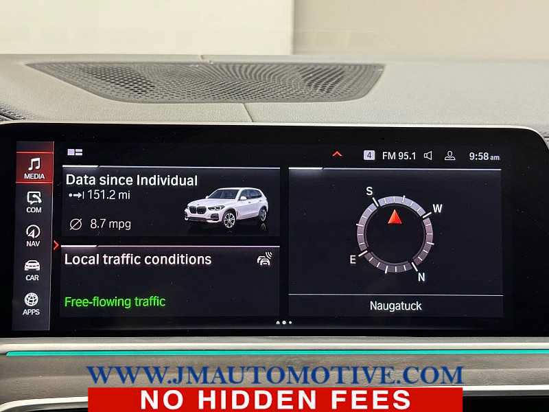 Used 2023 BMW X5 xDrive40i w/ Premium Package AWD/4WD image 24