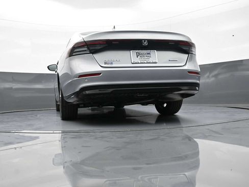 Used 2025 Honda Accord EX-L image 30