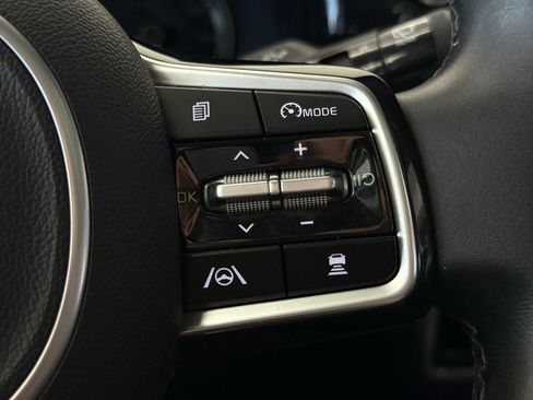 Used 2022 Kia Sorento SX FWD image 40
