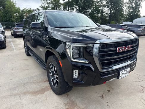 Used 2022 GMC Yukon XL AT4 AWD/4WD image 2