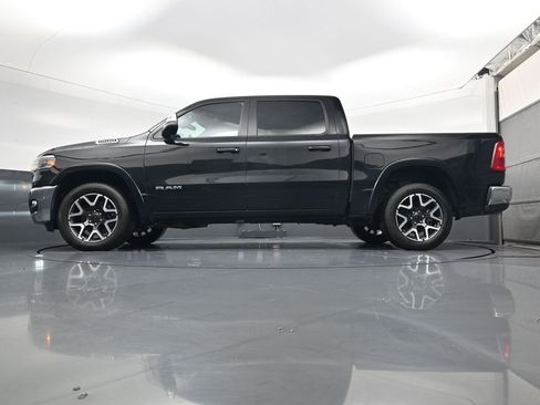 Used 2025 RAM 1500 Laramie AWD/4WD image 20