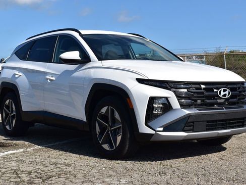 Used 2025 Hyundai Tucson SEL image 3