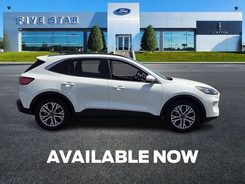 Used 2022 Ford Escape SEL w/ Technology Package image 9