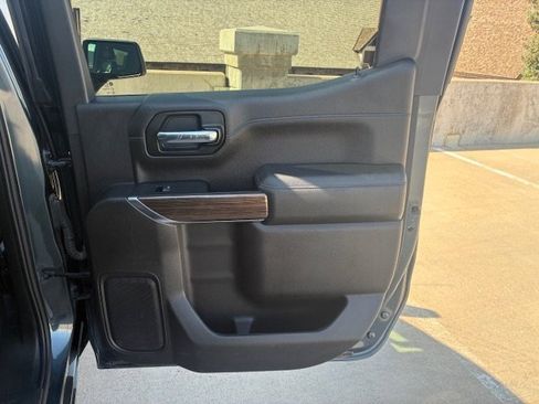 Used 2020 Chevrolet Silverado 1500 RST w/ All-Star Edition image 17