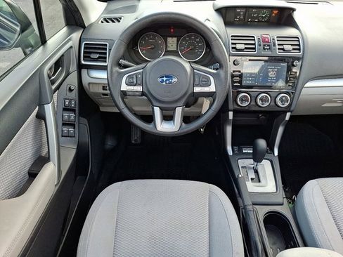 Used 2018 Subaru Forester 2.5i Premium w/ All-Weather Package image 13