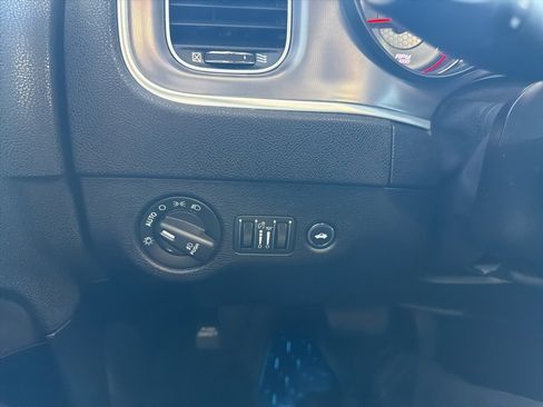 Used 2020 Dodge Charger GT w/ Navigation & Travel Group image 15