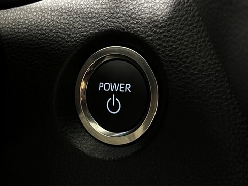 Used 2026 Toyota Corolla SE FWD image 19