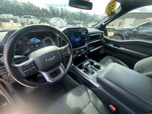 Certified 2022 Ford F150 XLT w/ Equipment Group 302A High image 11