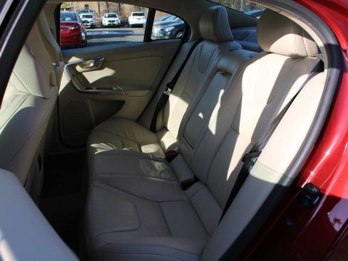 Used 2013 Volvo S60 T5 image 26